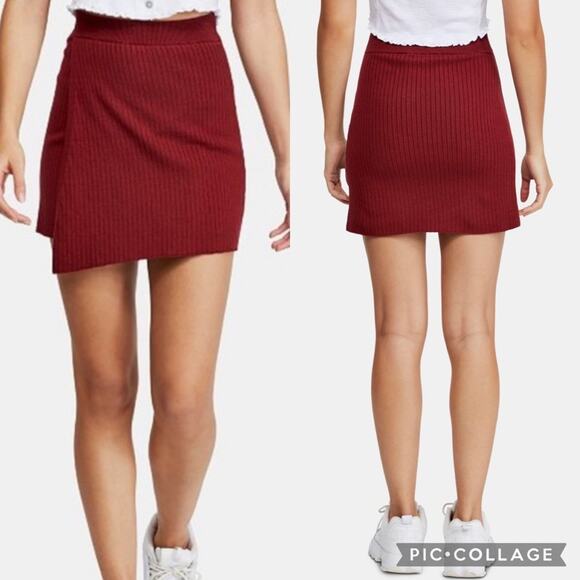 Free People Mod Faux Wrap Ribbed Mini Skirt Burgundy Size M Boho Minimalist - Picture 1 of 14